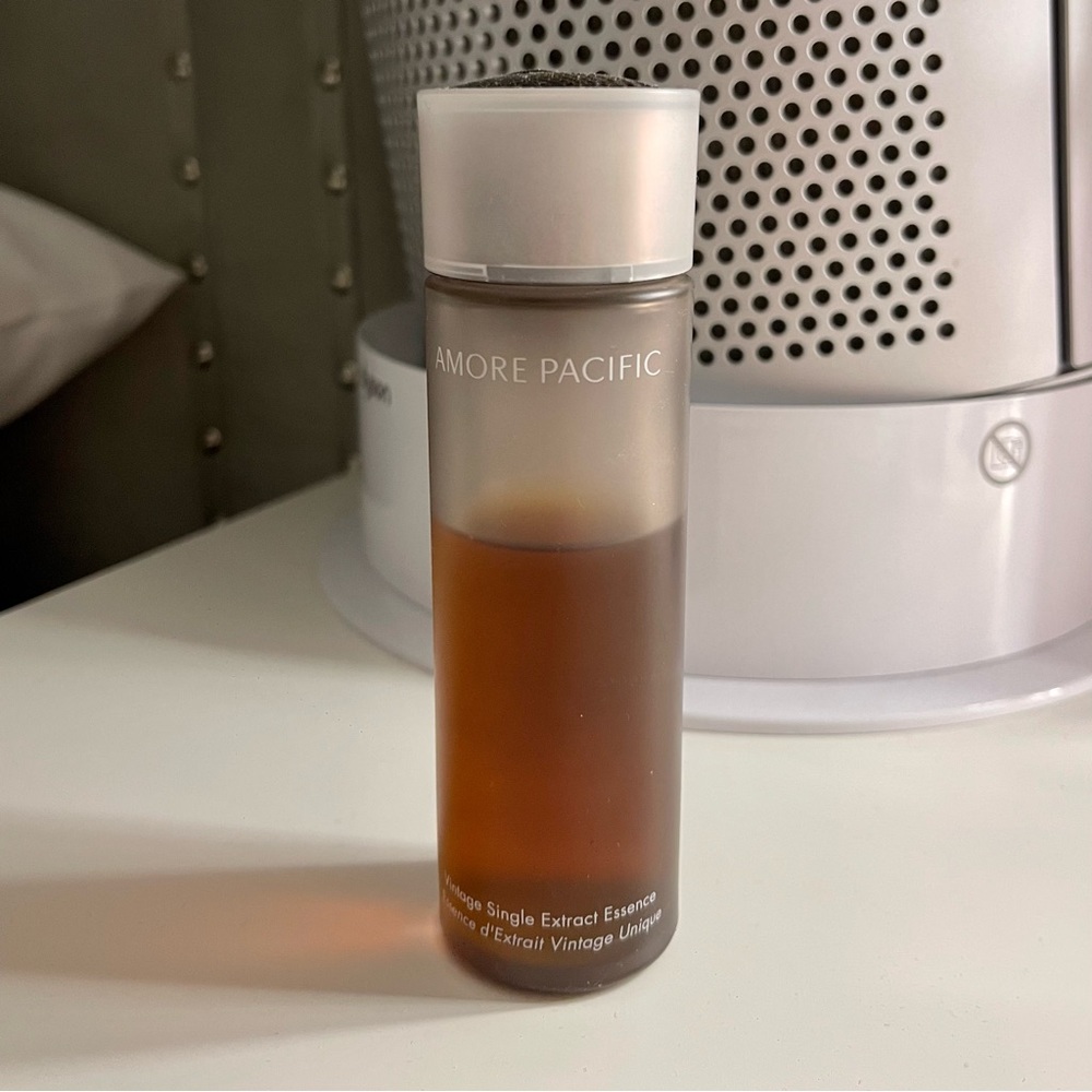 AMORE PACIFIC